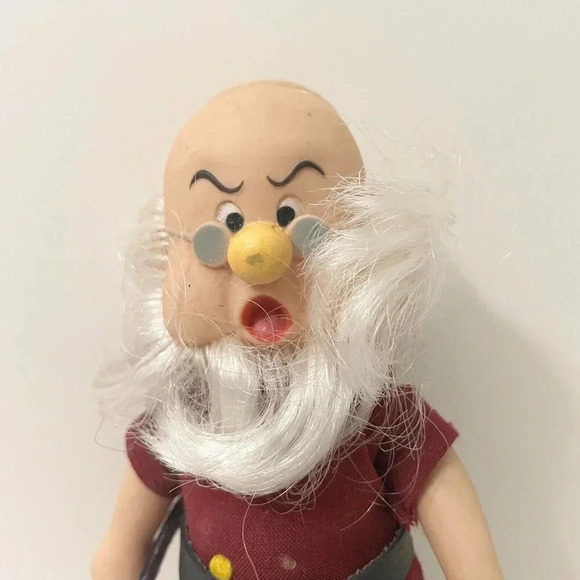 Vtg Lot of 4 Snow White  Disney Dwarf Toys Figures Doc Dopey Happy - Picture 3 of 16